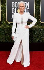 rs_634x1024-190106151954-634-2019-golden-globes-red-carpet-fashions-jamie-lee-curtis-gettyimages-1078332386