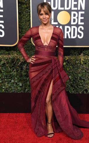 rs_634x1024-190106173730-634-2019-golden-globes-red-carpet-fashions-halle-berry.cm.1618